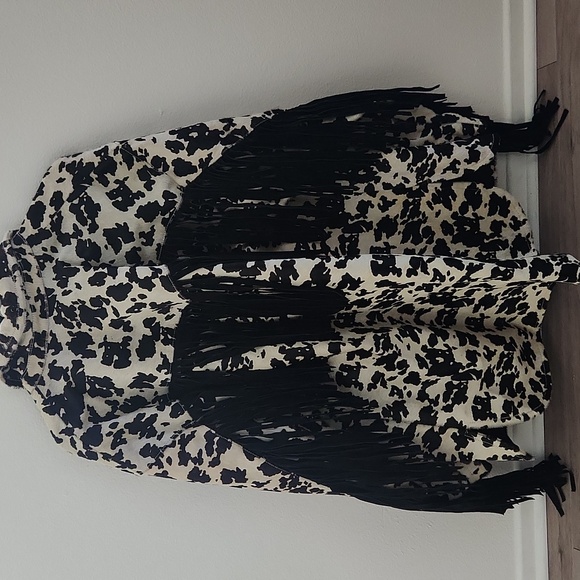 Idyllwind Hair-On Cow Hide Fringe Shacket Jacket - Picture 6 of 12